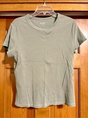 Old Navy Olive Green Short Sleeve Crewneck Tee